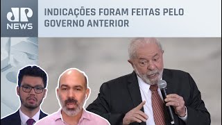 Lula derruba 18 indicações de Bolsonaro para cargos no governo; Schelp e Kobayashi analisam