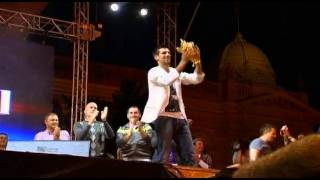 Novak Djokovic celebrates winning Wimbledon in Serbia