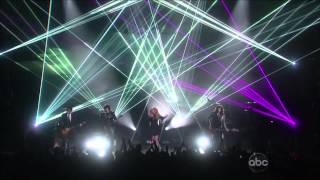 The 2013 Billboard Music Awards - The Band Perry - Better Dig Two