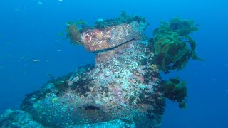 Scuba diving a containership! 30m underwater!!