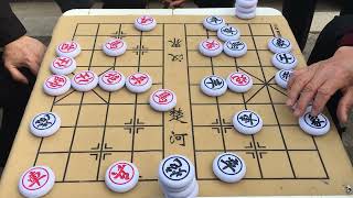 红棋大爷残局连防带攻真精彩，马炮把双車都困住，棋下的真厉害