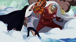 Shanks arrives at Marineford