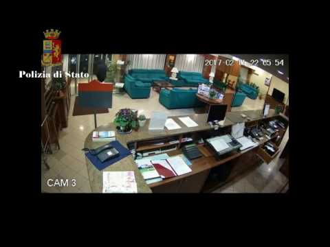 Arrestato Rapinatore Seriale Di Hotel - YouTube