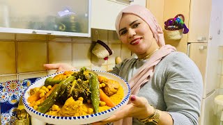 كسكسي بالدجاج و العصبان فيحة و ريحة على طريقتنا الساحلية 😋😋 koskous tunisien😋mahdia 🇹🇳