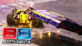 SOMEONE GET THIS BOT A PARACHUTE! | Hydra vs Hypershock | Battlebots