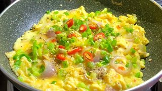 Chỉ cần một nguyên liệu này món trứng chiên tơi xốp ngon hơn