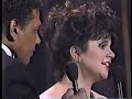 Linda Ronstadt & Aaron Neville   Don't Know Much live 1990