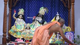 Madhyan Bhog Aarti Darshan of Sree Sree Guru Gauranga RadhaVinod Jiu!!