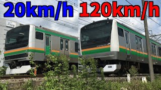 【速度差100km/h】20km/hで通過する特快と120km/hで通過する普通のすれ違い