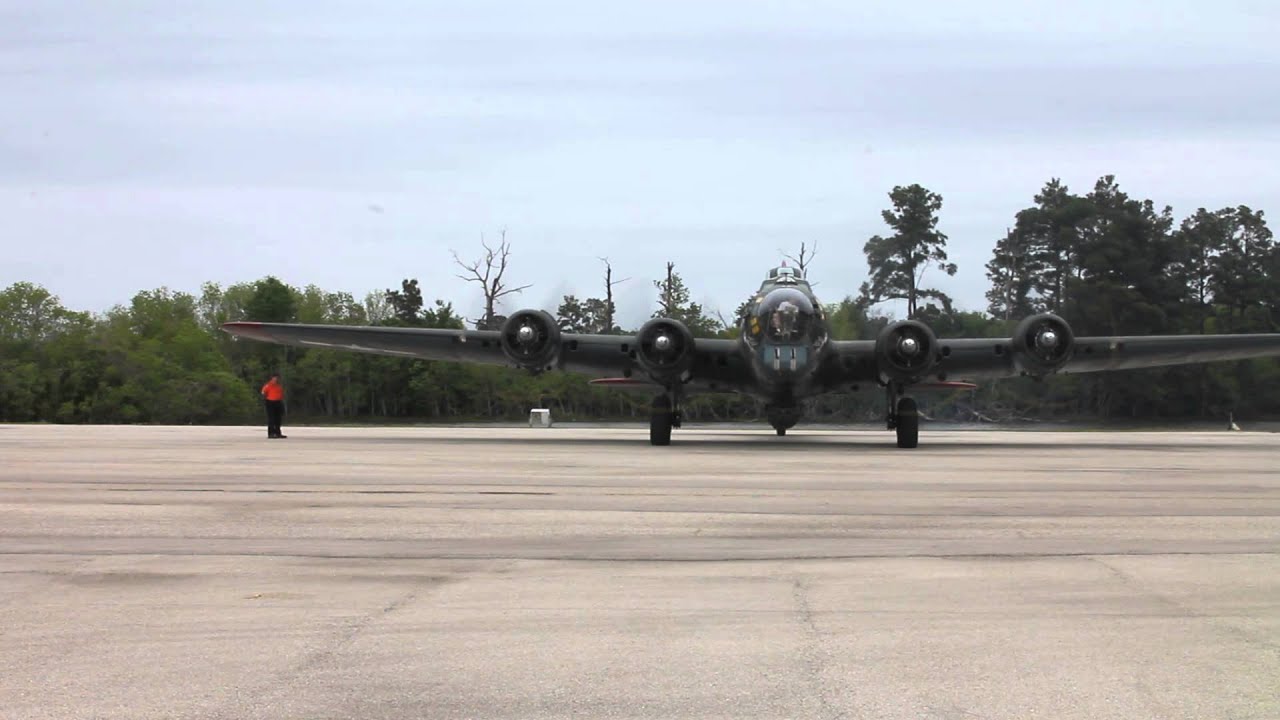 The "Texas Raiders" B-17 Going Through The Start-up Process. - YouTube