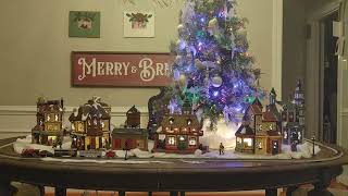 Bachmann N scale Christmas train