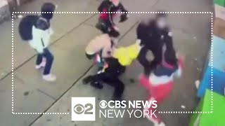Group seen on video attacking NYPD officers in Times Square