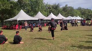 persembahan seni silat sekebun Malaysia