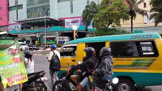 The locomotive enters the Mall | Railway Crossing Dupak Surabaya