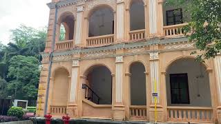 The beautiful French-style building at the Friendship Gate on the China-Vietnam border中越边境友谊关漂亮的法式楼