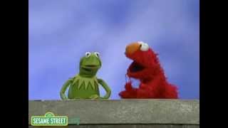 Sesame Street: Kermit and Elmo -- Loud and Quiet
