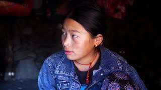 manjita's family in the sheep shed in the Himalayan territory || shepherd family in the jungle ||