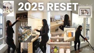 New Year RESET for 2025 | How I set goals, deep clean my NYC apartment, \u0026 create a vision board