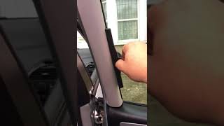 Citroen C4 Picasso 2007 rear door panel removal