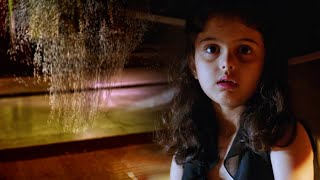 ये छोटी बच्ची को एक आत्मा डरा रही है | Best South Horror Movie Scene