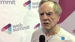 Former CEO of Apple John Sculley