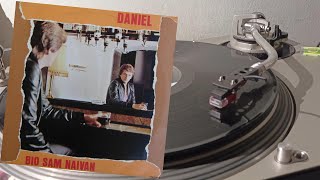 Daniel Popović – Ti Si Moja Sretna Zvijezda *1982* /// *vinyl rip ♫*