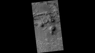 Structures And Ruins Found In Mars' Valles Marineris Region ~ 12/31/2020