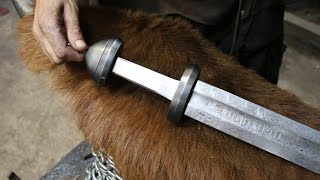 Forging a Viking sword, part 4, making the pommel.