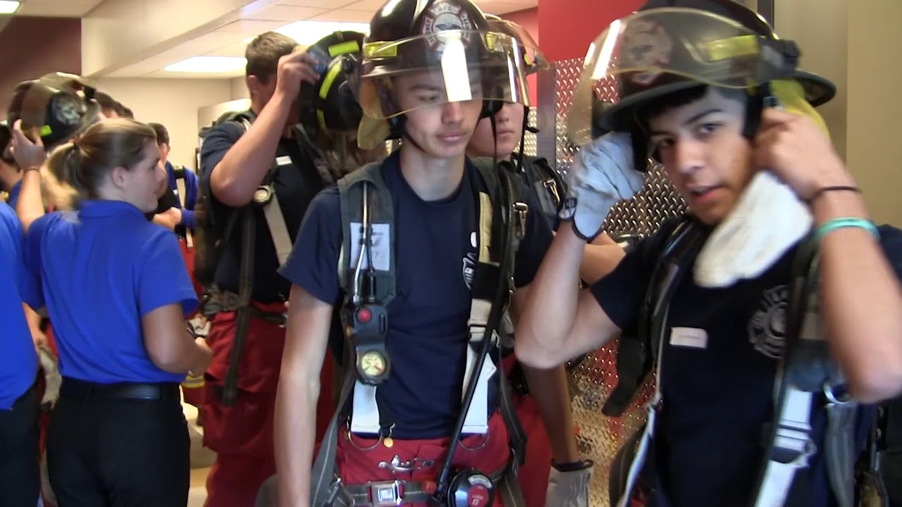 High Schoolers Get On The Job Firefighting Experience Youtube