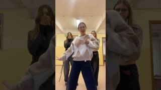 caliente #dance #foryou #рекомендации #рек #реки #foryoupage #fypシ゚ #fyp #trending #tiktok #like