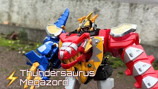 Deluxe Thundersaurus Megazord Review (Power Rangers Dino Thunder Season 12 2004)