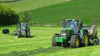 Silage 2019 - Raking, Baling \u0026 Wrapping Grass for Silage with John Deeres