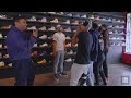 stephen curry goes sneaker shopping with complex