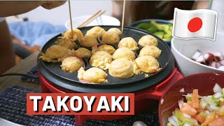 JAPONÊS ENSINANDO A FAZER TAKOYAKI 🇯🇵🐙