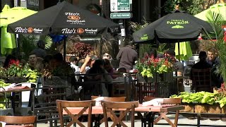 Chicago restaurants scramble to come up with ways to operate outdoors as weather cools