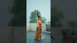 Chatri Na Khol Barsaat Mein | Tanu Rawat Tik Tok Video | Tanu Rawat Instagram Real | #shorts #short