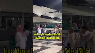 YANG TIDAK DIKETAHUI JEMAAH KENAPA DI MASJID NABAWI SETIAP SELESAI SHOLAT ADA SHOLAT JEN4Z4H?