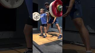 Ye desh nahi jhukne dunga 🇮🇳 ❤️30kg squats #trending #india #weightlifting #youtubeshorts