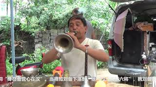 唢呐高手演奏曲剧《刘备哭灵》，吹得太悲痛，听哭了！