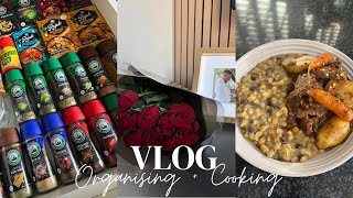 VLOG: Organising My Spice Drawer | Cooking |Cleaning | South African YouTuber