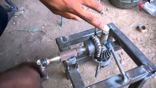 Quick lifting jack with bevel gear arrangement mechanical engineering project topics