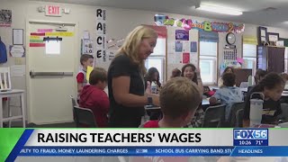 Kentucky coalition prepares a proposal for nearly $10,000 raise in teachers' pay