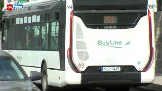 Brutální útok v České Lípě: Muž zbil řidiče autobusu do bezvědomí. Rozsypal se mu nákup