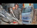 Toyota Hiace Repairing & Fixing Leaf Spring Suspension || Changing Leaf Spring Rubber Bushes