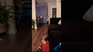 Kid throws ball at brothers head help get to 800 subs 755/800