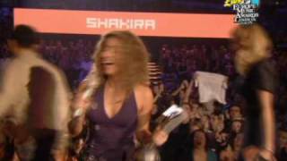 SHAKIRA BEST FEMALE AT EMAS  2005