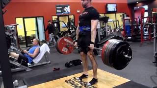 700 Pounds x 4 Paused Deadlift