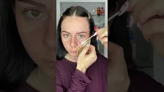 Applying a SFX Prosthetic😱 #creativemakeup #sfx_makeup #sfxmua #prosthetic #mua #makeuptutorial