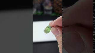 橄欖石 Peridot 寶石級橄欖石原礦項鍊吊墜 八月誕生石 C9