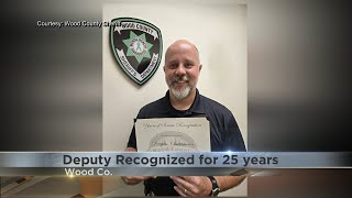 Wood County deputy recognized for 25 years